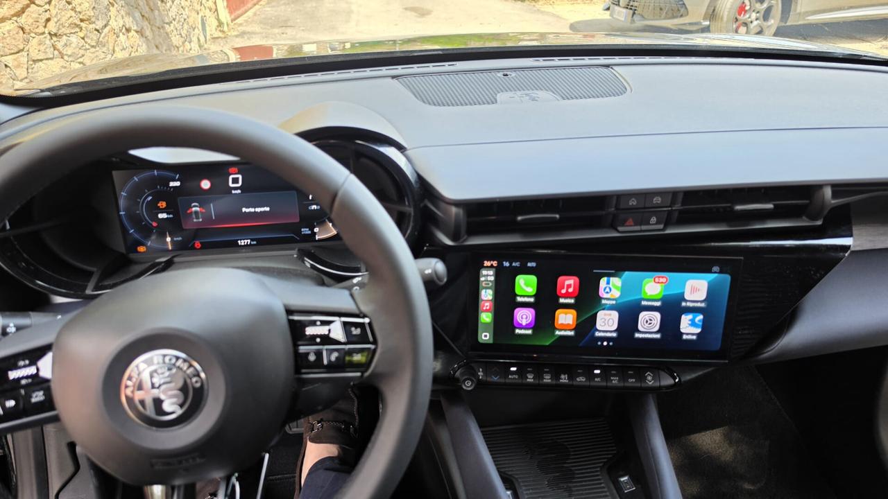 Alfa Romeo Junior 1.2 145 CV Hybrid eDCT6 SOLO IMMATRICOLATA UFFICIALE ITALIA