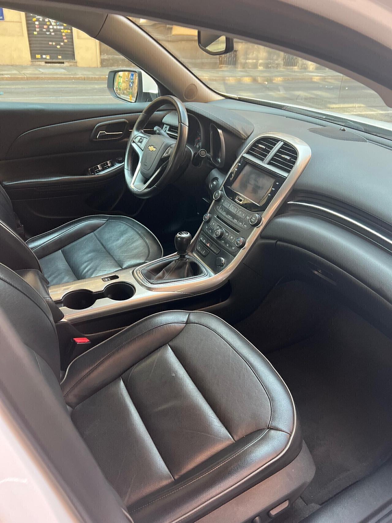 Chevrolet Malibu 2.0L Diesel MT LTZ