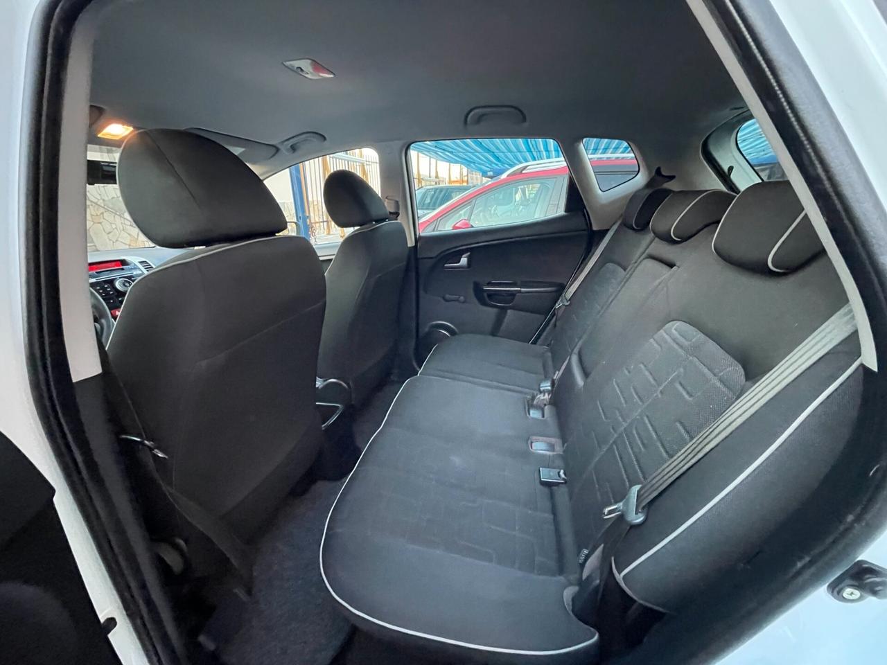 Kia Venga 1.4 CRDi 90CV Cool