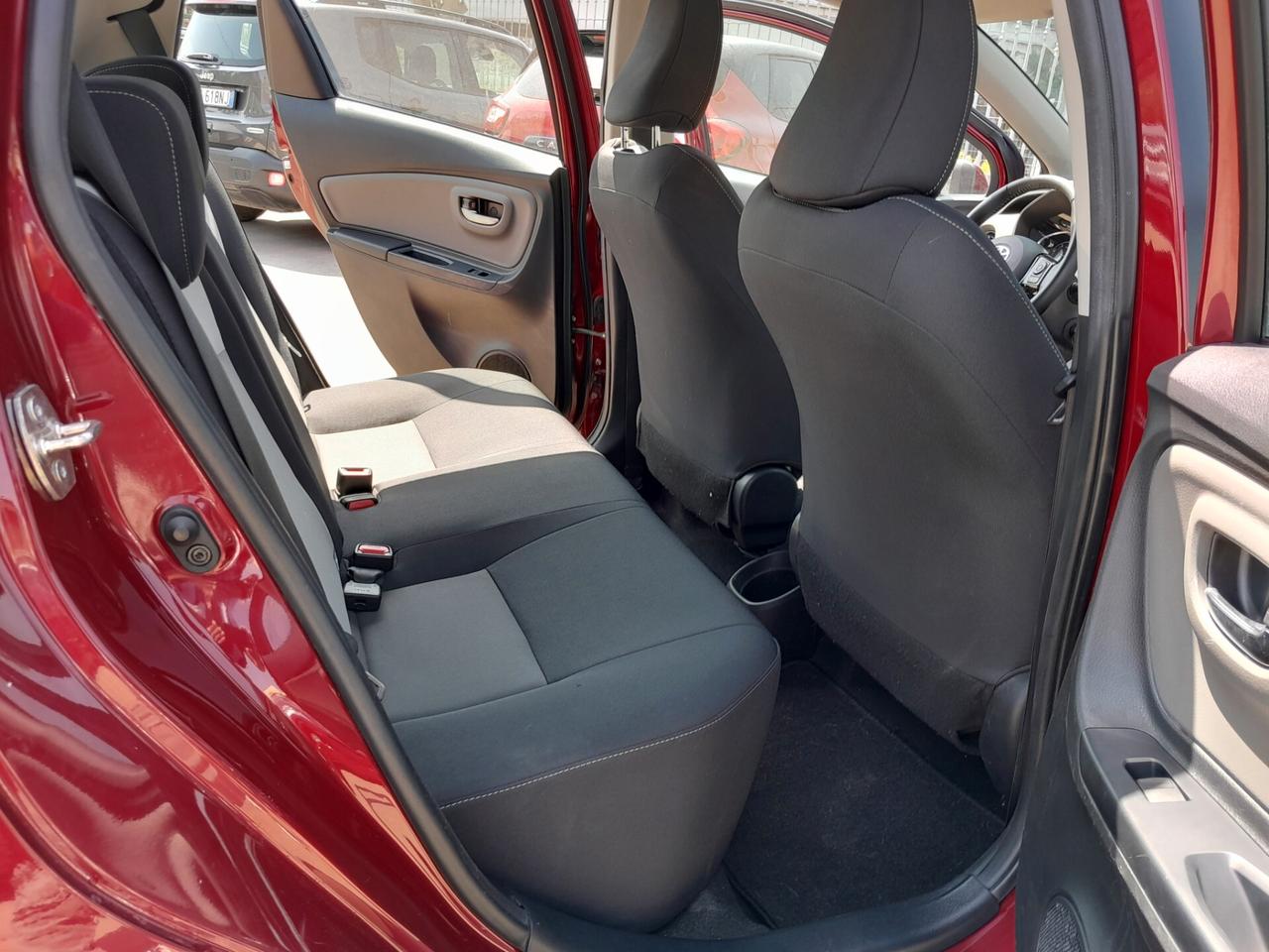 Toyota Yaris 1.0 72 CV 5 porte Active