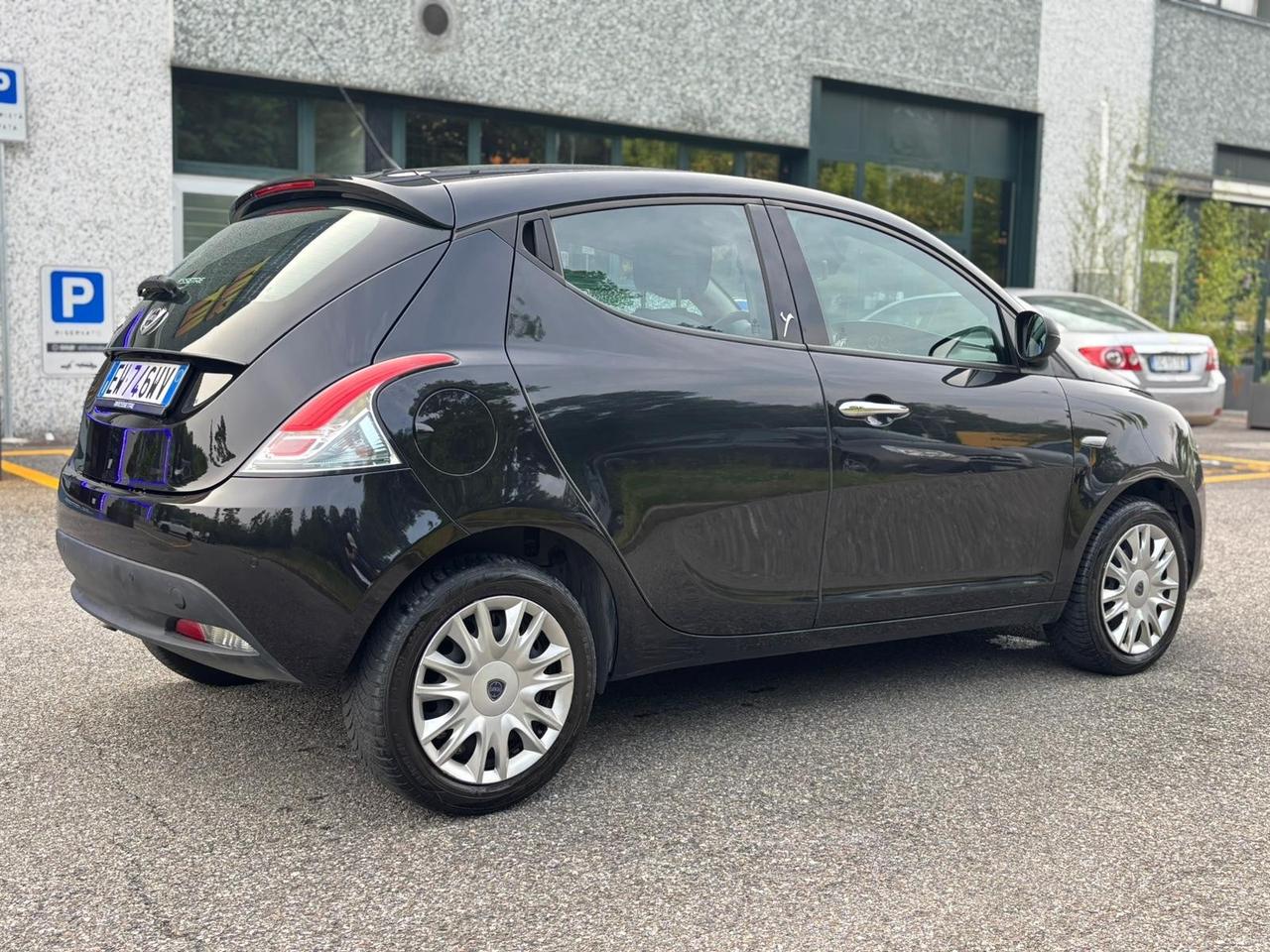 Lancia Ypsilon 1.3 MJT 16V 95 CV 5 porte S&S Platinum