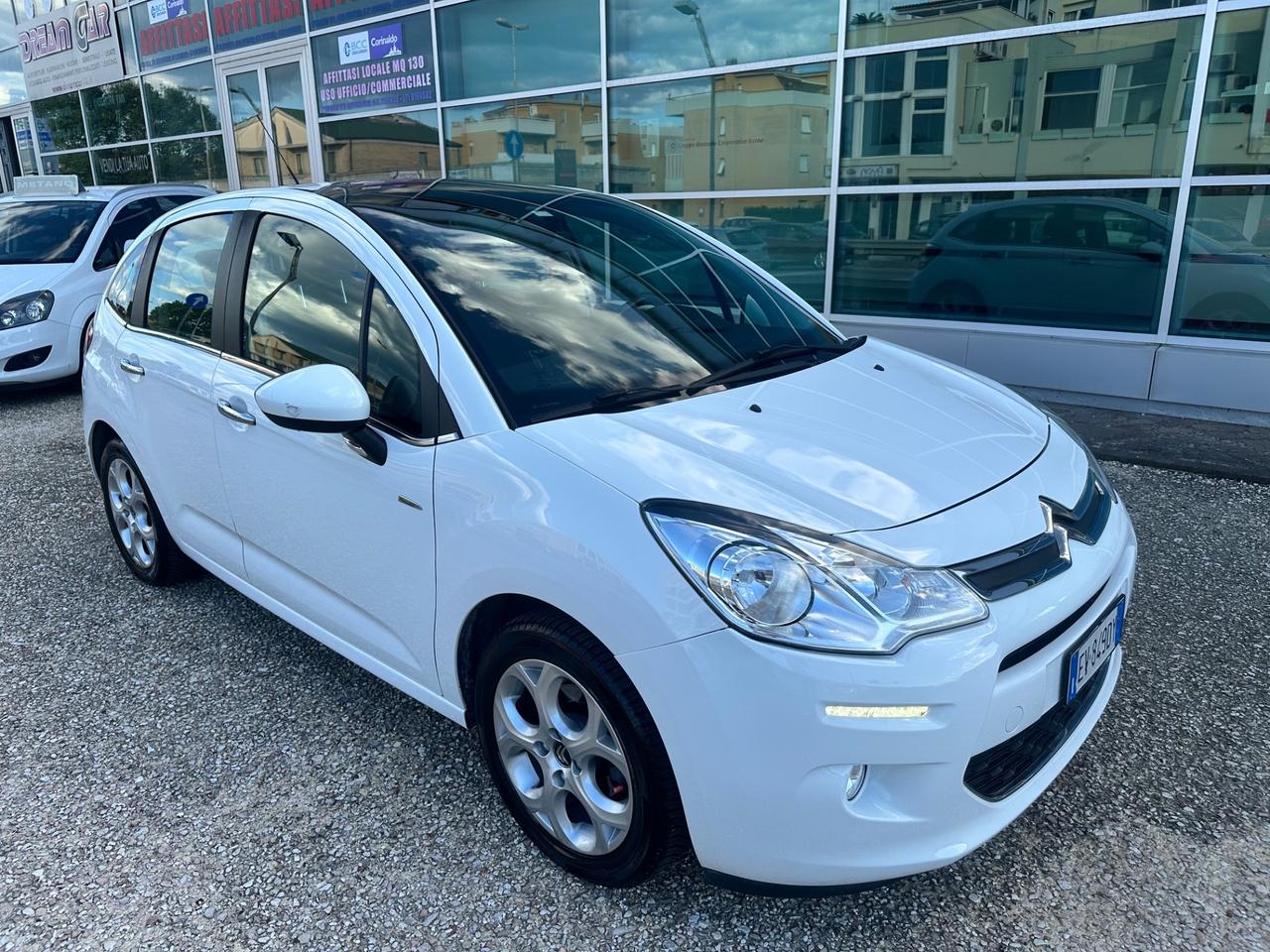 Citroen C3 PureTech 82 Exclusive 1.2 metano casa madre