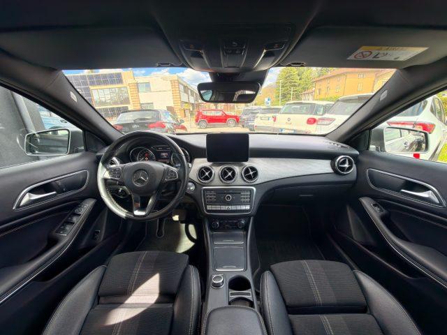 MERCEDES-BENZ GLA 220 d Automatic 4Matic Premium