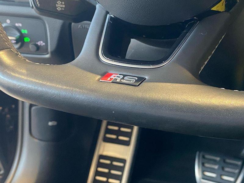 Audi A3 RS 3 SportBack TFSI quattro