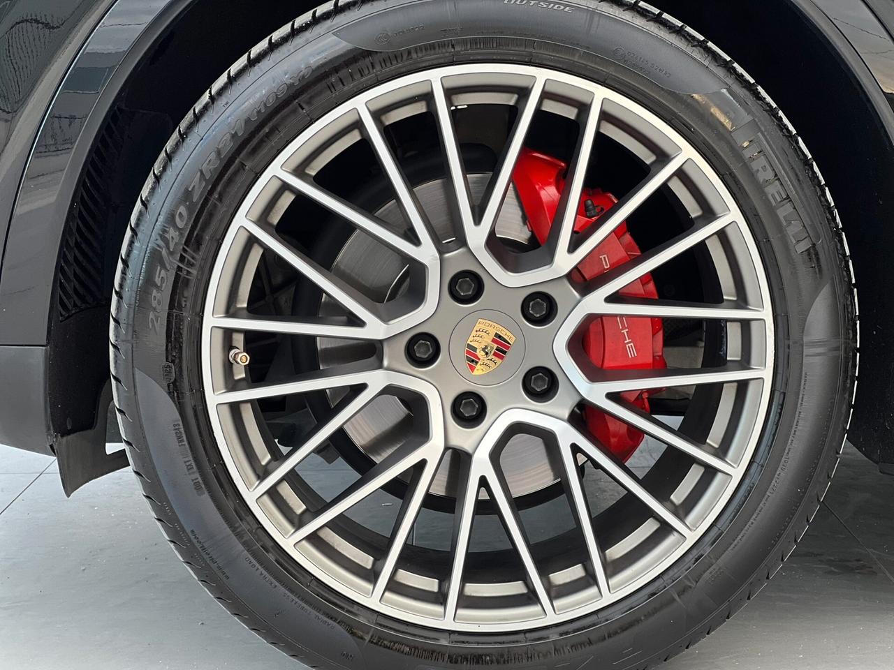 Porsche Cayenne Coupé 3.0 340cv V6 Platinum Edition IVA ESPOSTA