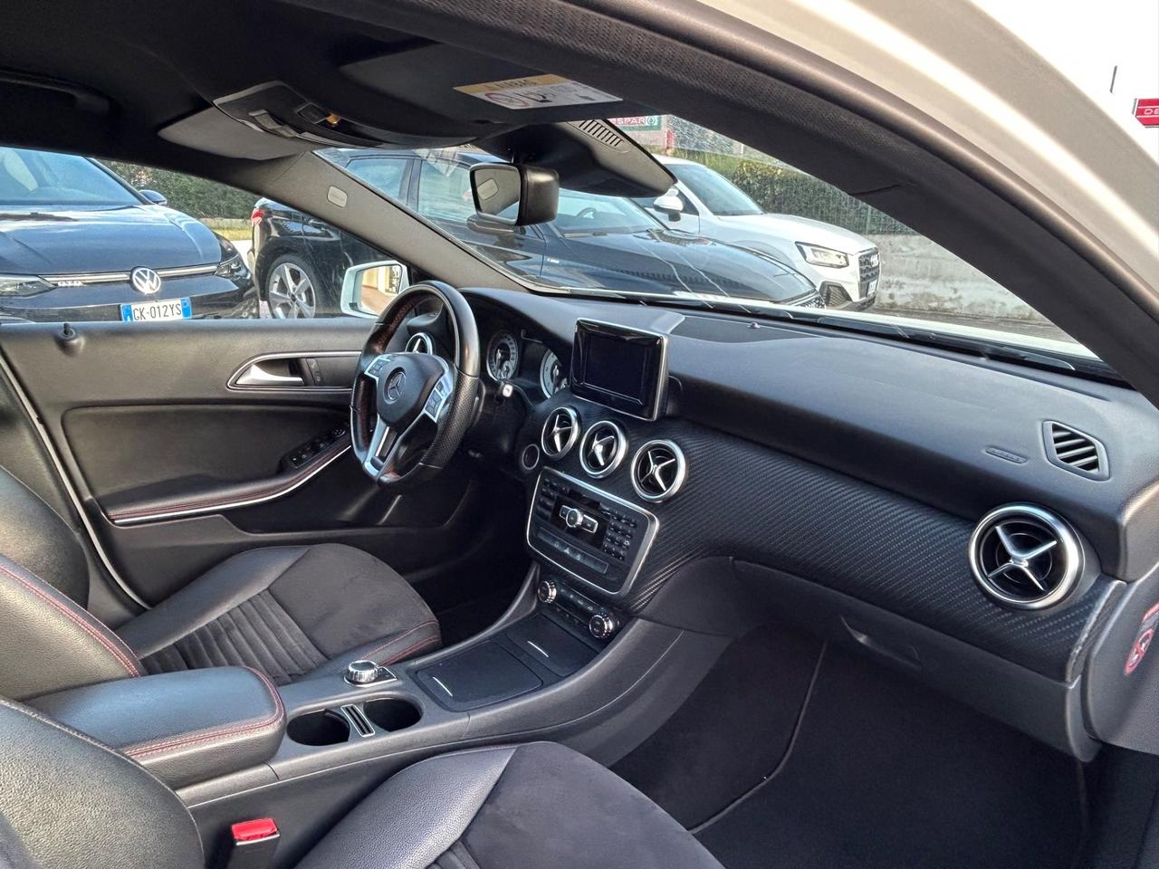 Mercedes-benz A 220 CDI Automatic Night Edition