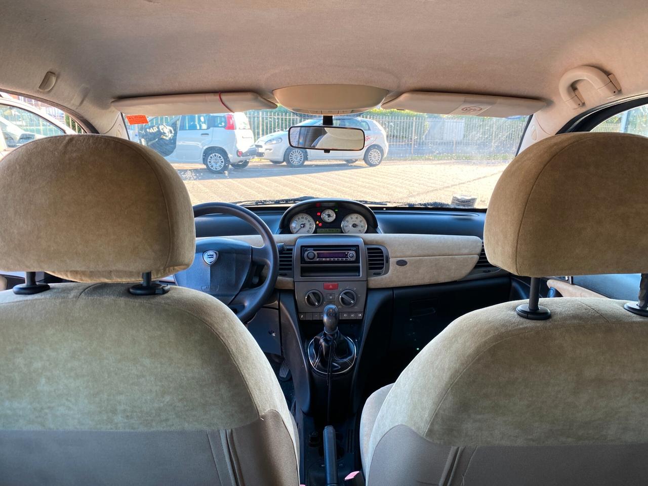 Lancia Ypsilon 1.2