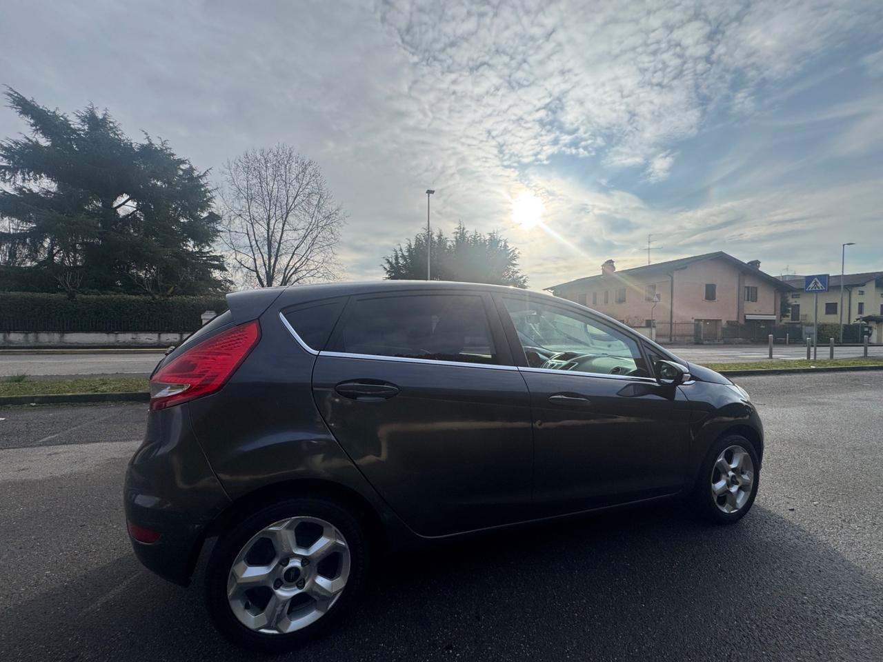 Ford Fiesta Fiesta+ 1.4 5 porte Bz.- GPL