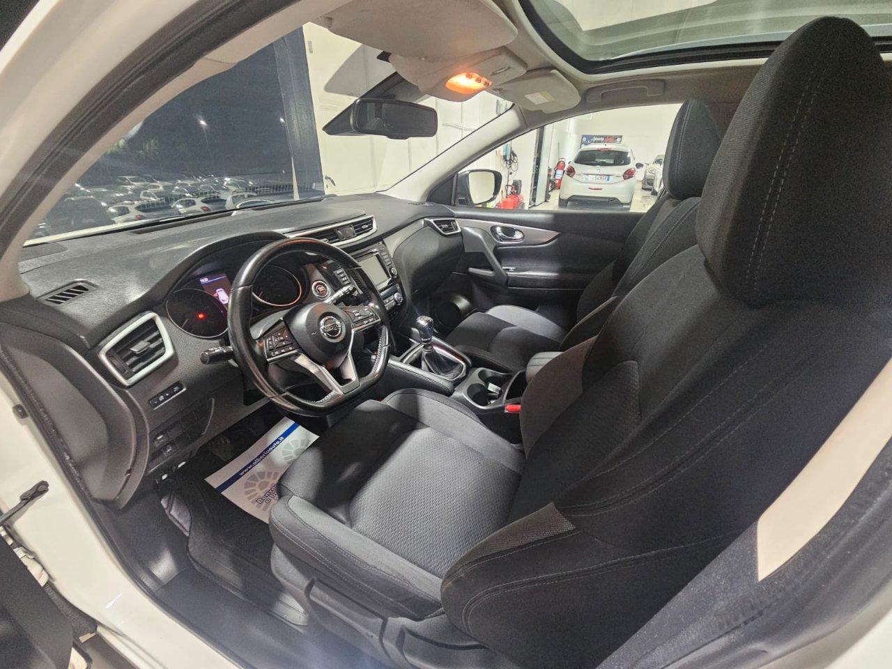 Nissan Qashqai 1.5 dci N-Connecta 115cv