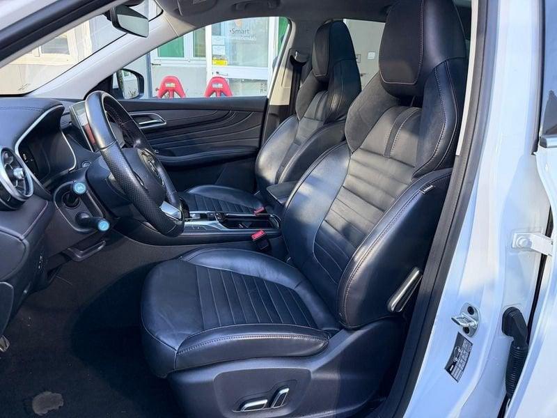 MG EHS Plug-in Hybrid Luxury