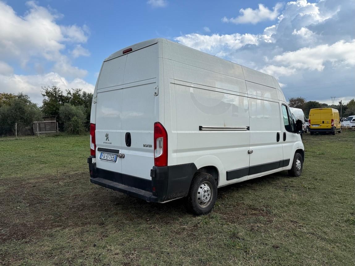 Peugeot BOXER 335 2.0 BlueHDi 130CV Furgone