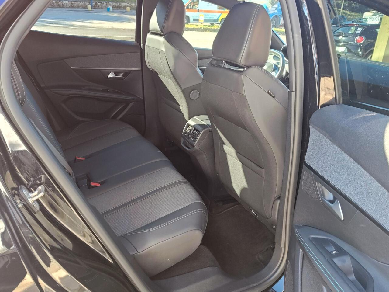 PEUGEOT 3008 B.HDI 1.5 130 CV S&S EAT8 ALLURE PACK