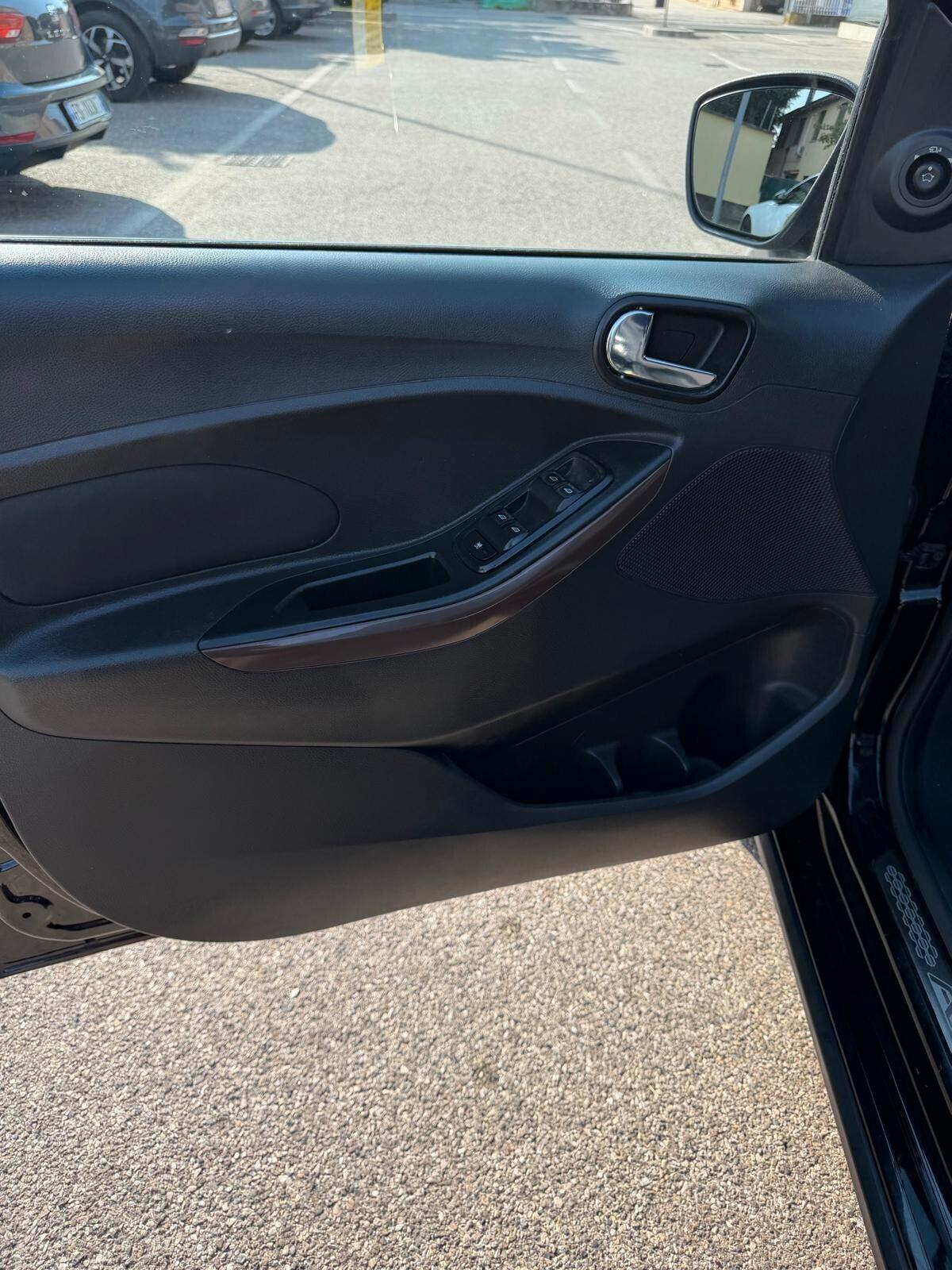 Ford Ka/Ka+ 1.2 - NEOPATENTATI - 12 MESI DI GARANZIA -