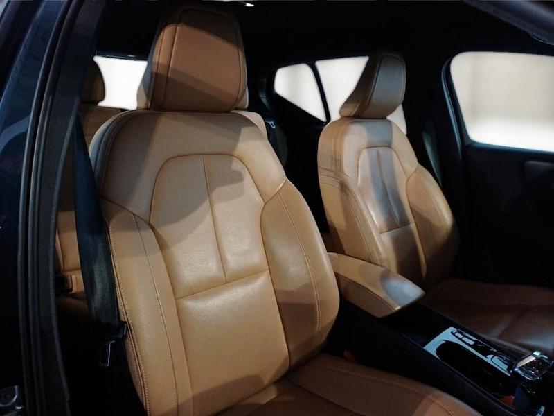 VOLVO XC40 T5 PLUG-IN HYBRID AUTO RECHARGE INSCR. 5 PORTE SUV