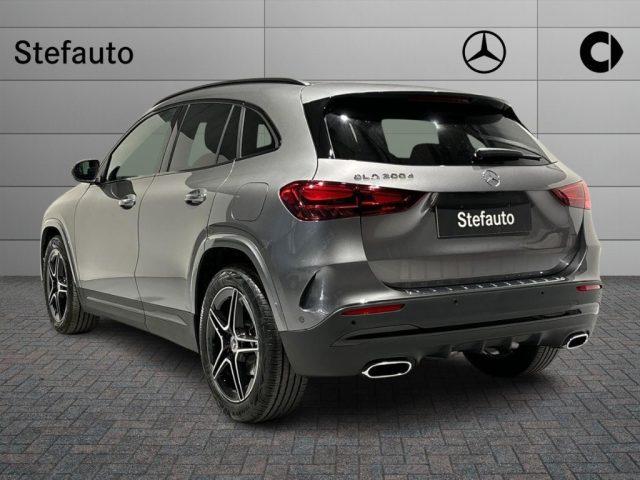 MERCEDES-BENZ GLA 200 Automatic AMG Line Advanced Plus