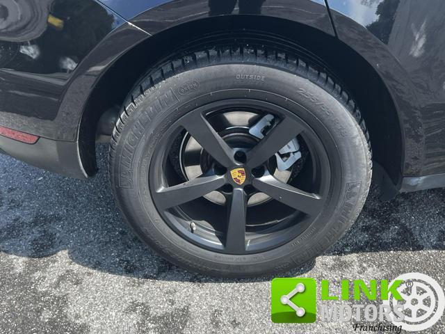 PORSCHE Macan S DIESEL 3.0 V6 250CV