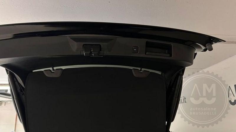 Ford Kuga 2.0 EcoBlue 120CV 2WD ST-Line Auto