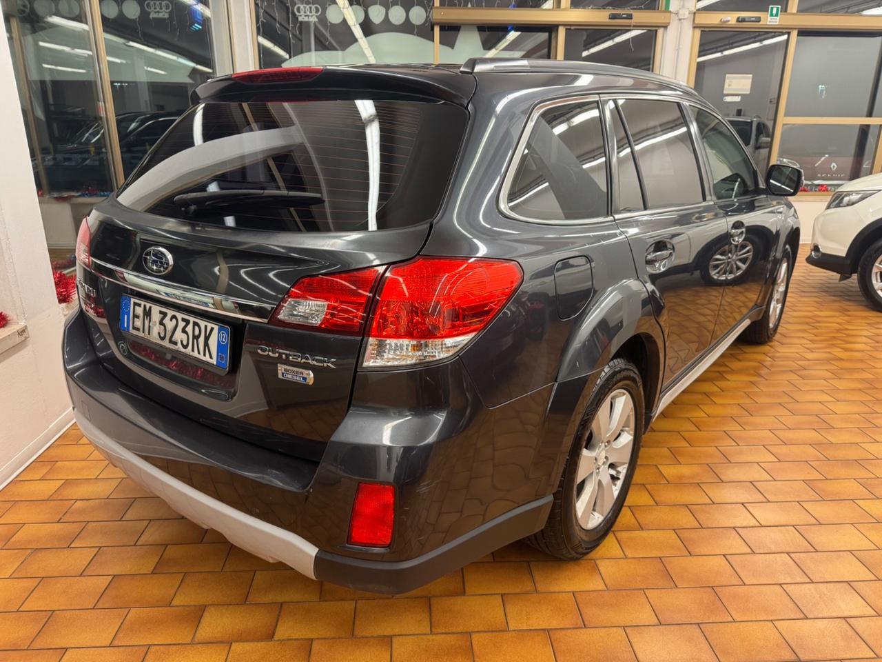Subaru OUTBACK 2.0D OK NEOPATENTATI