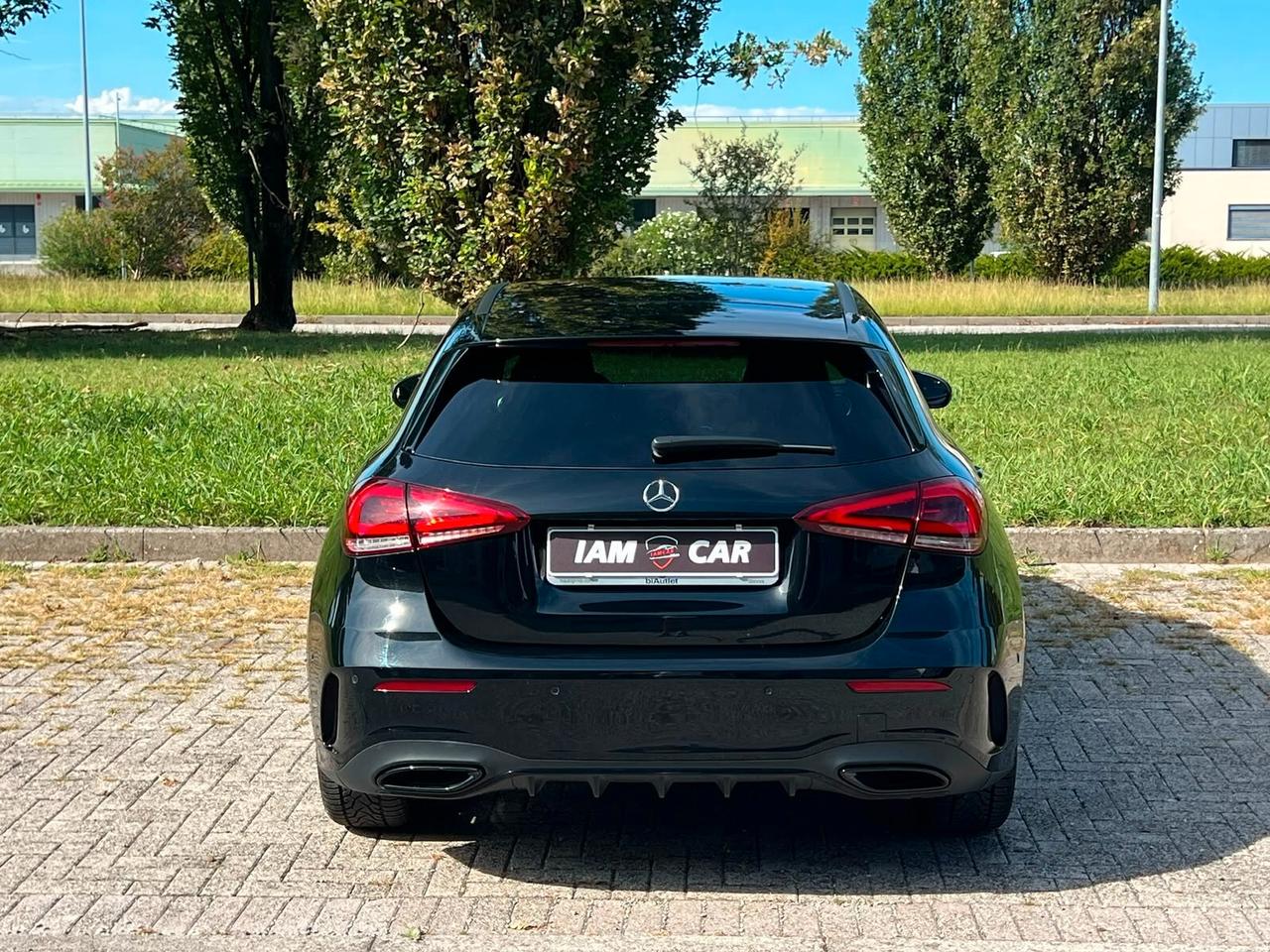 Mercedes-benz A 180 d AMG PREMIUM