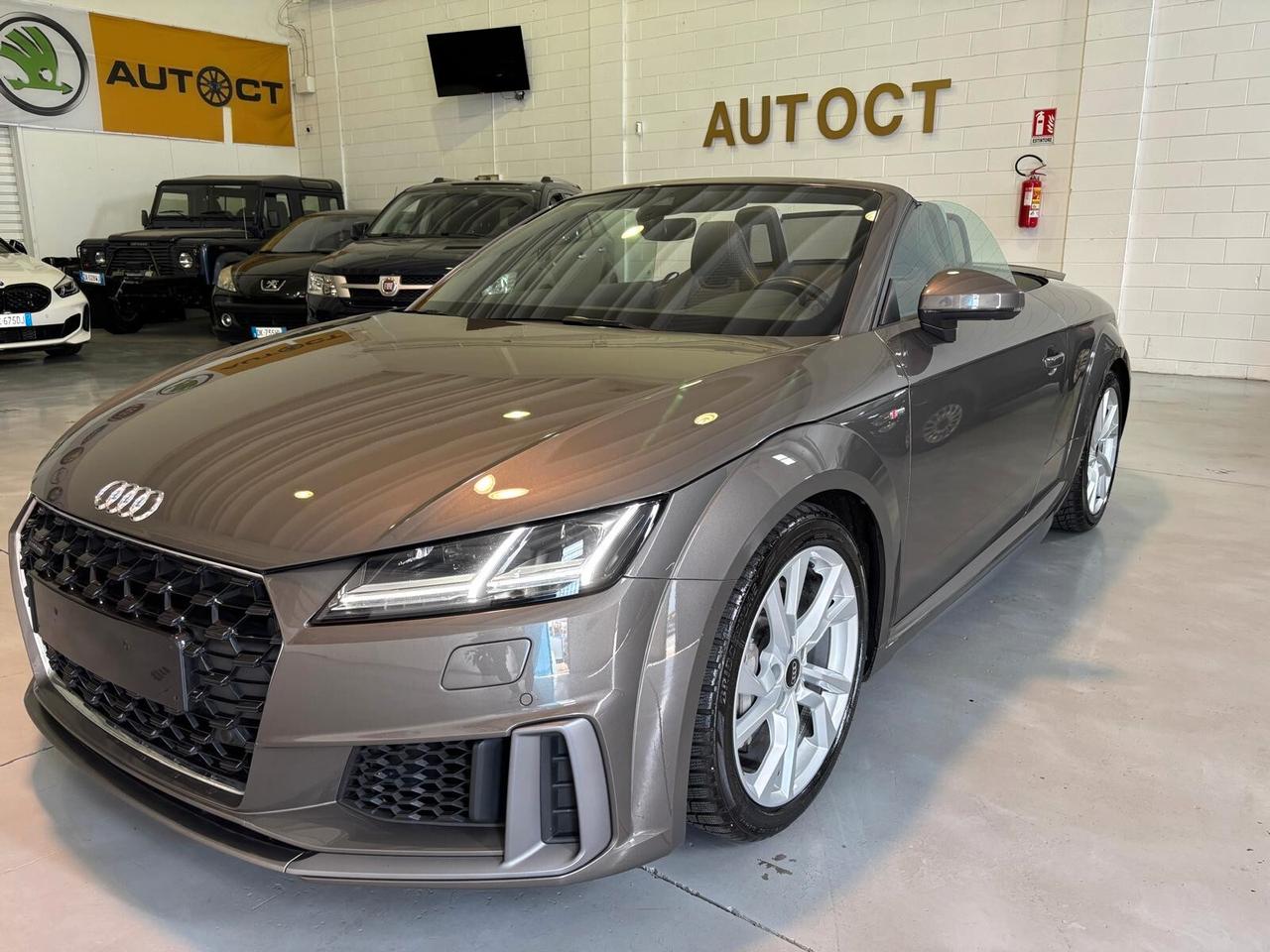 Audi TT Coupé 45 TFSI quattro S tronic S-LINE