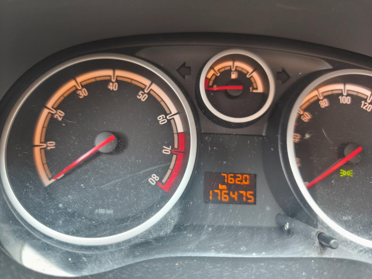 Opel Corsa 1.2 neopatentati garanzia