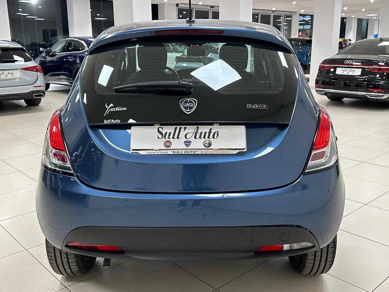 Lancia Ypsilon 1.0 FireFly 5P Hybrid Silver - 2023