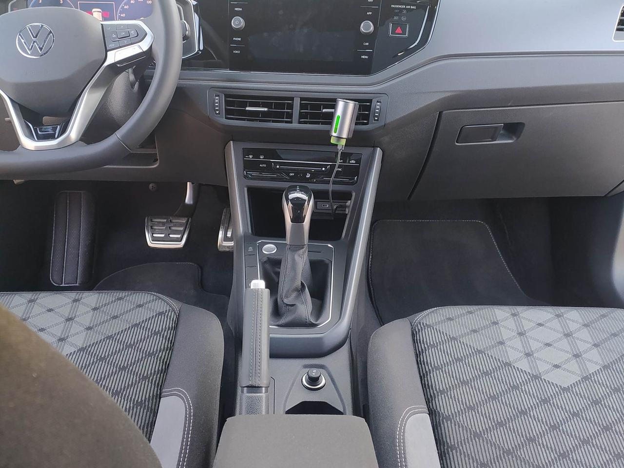 Volkswagen Taigo R Line 1.0 TSI 110 CV #6959