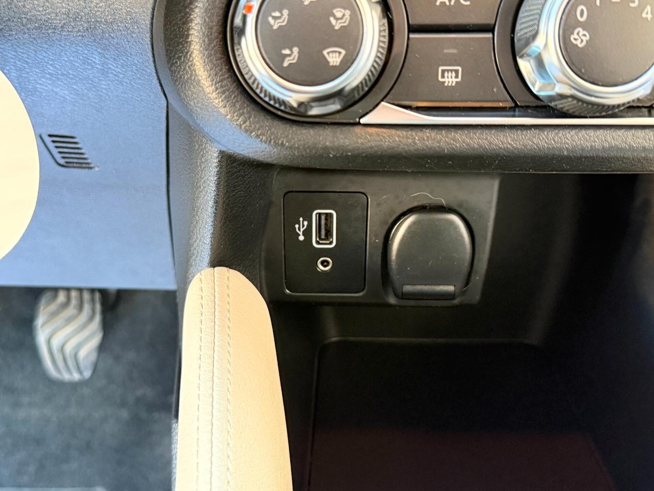 Nissan Micra 1.0 IG 5P *LED *CARPLAY - 2019