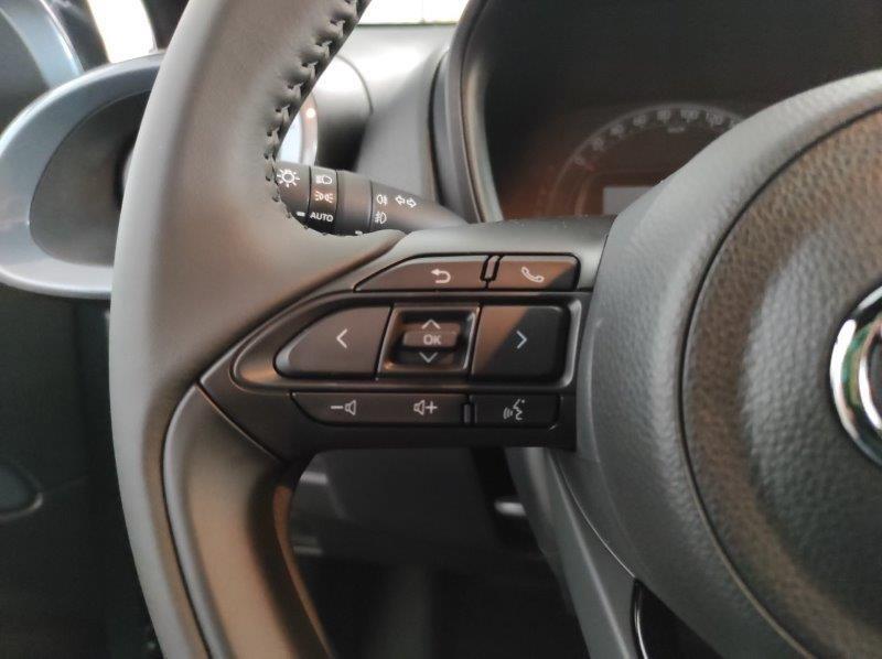 TOYOTA Aygo X - Aygo X 1.0 VVT-i 72 CV 5 porte Active S-CVT