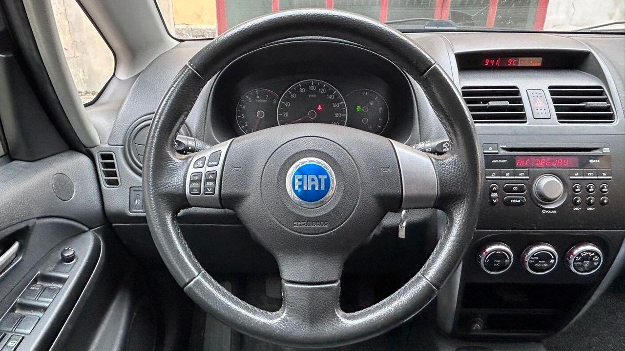 Fiat Sedici 1.6 16V 4x4 Dynamic * 73.000 KM