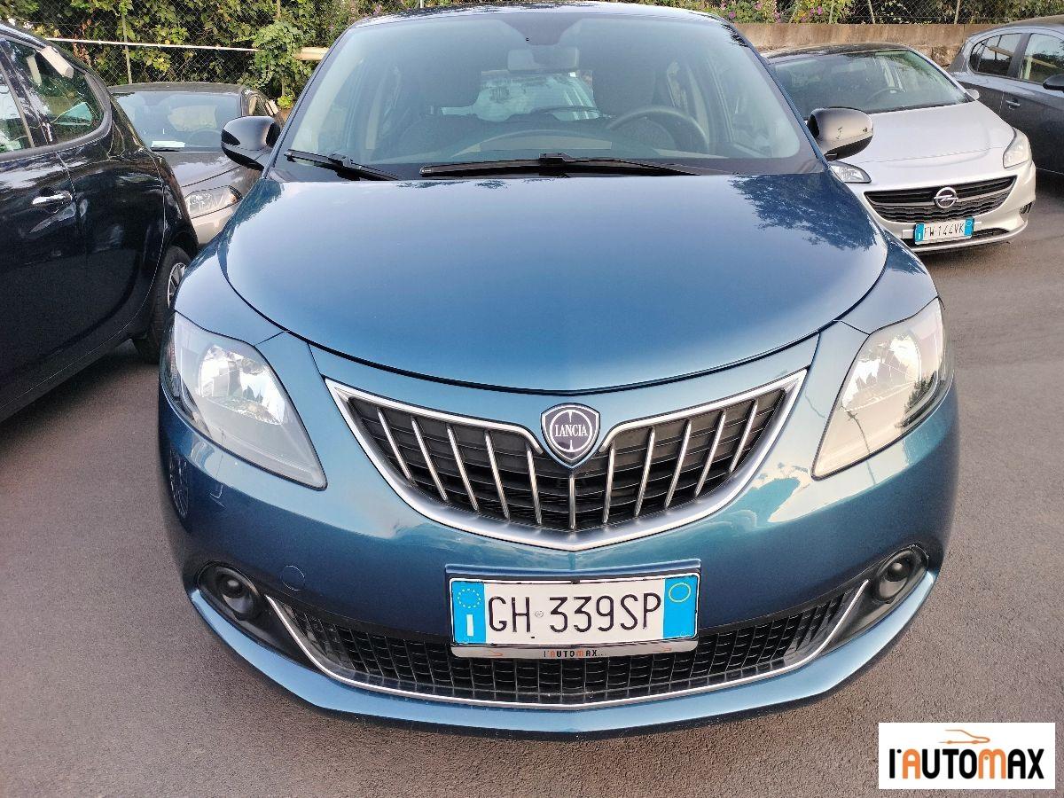 LANCIA - Ypsilon 1.0 firefly hybrid Silver s&s 70cv