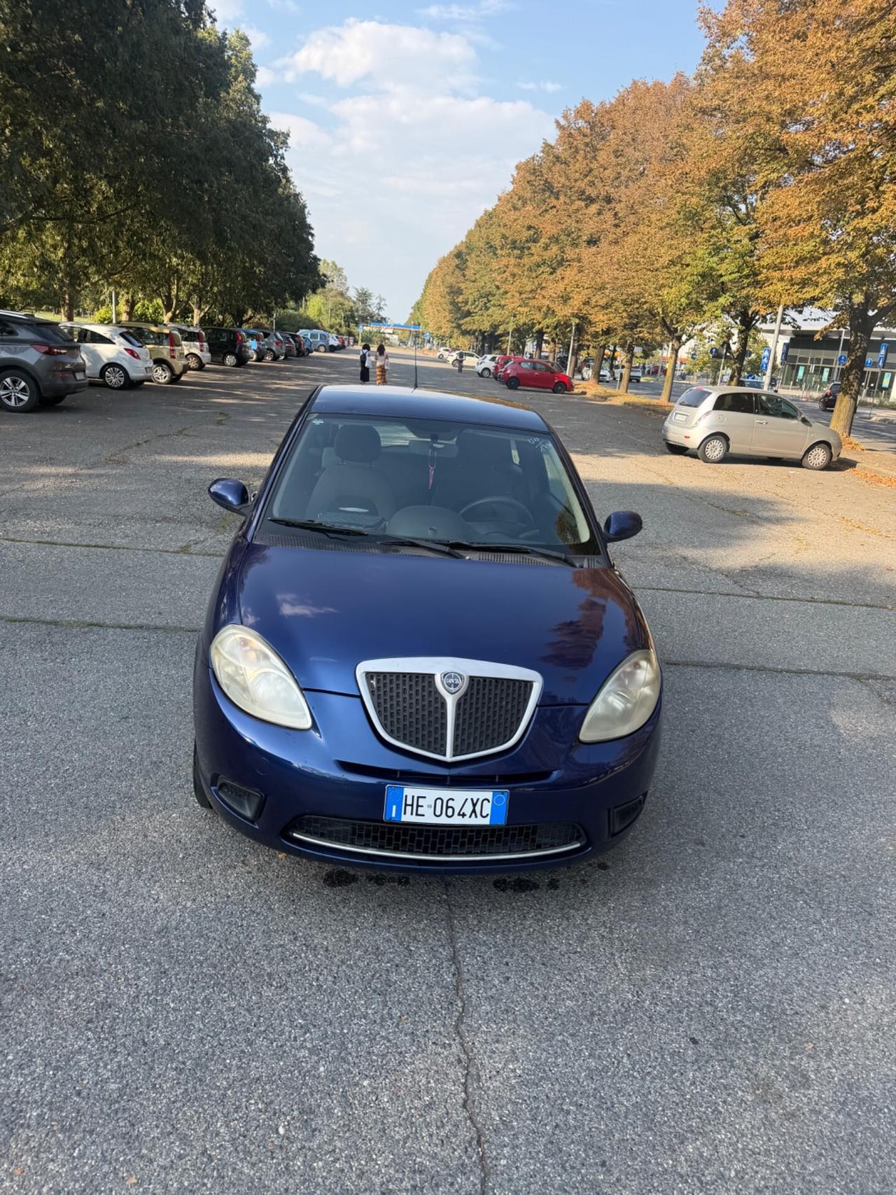 Lancia Ypsilon 1.2cc 44kw 60cv ( SU APPUNTAMENTO)