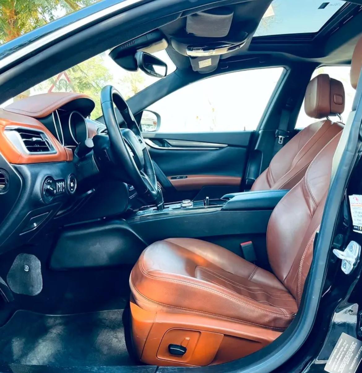 Maserati Ghibli V6 430 CV Q4