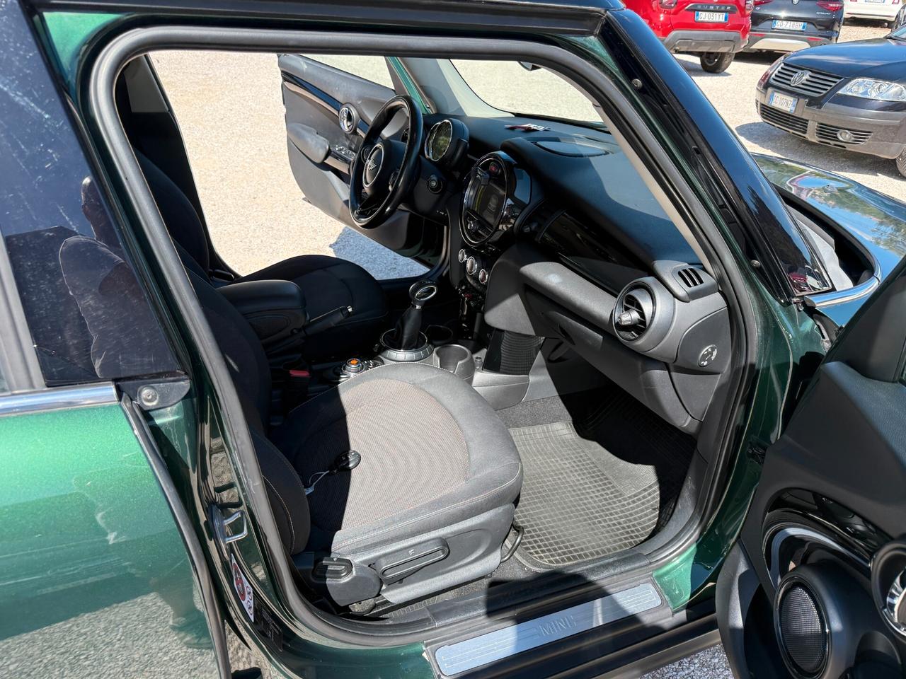 Mini 1.5 One D Business 5 porte AUTOMATICA