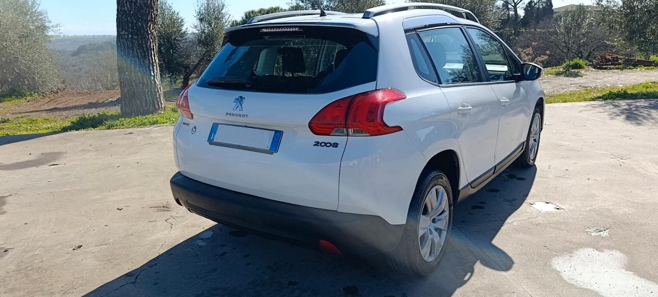 Peugeot 2008 PureTech 82 Active