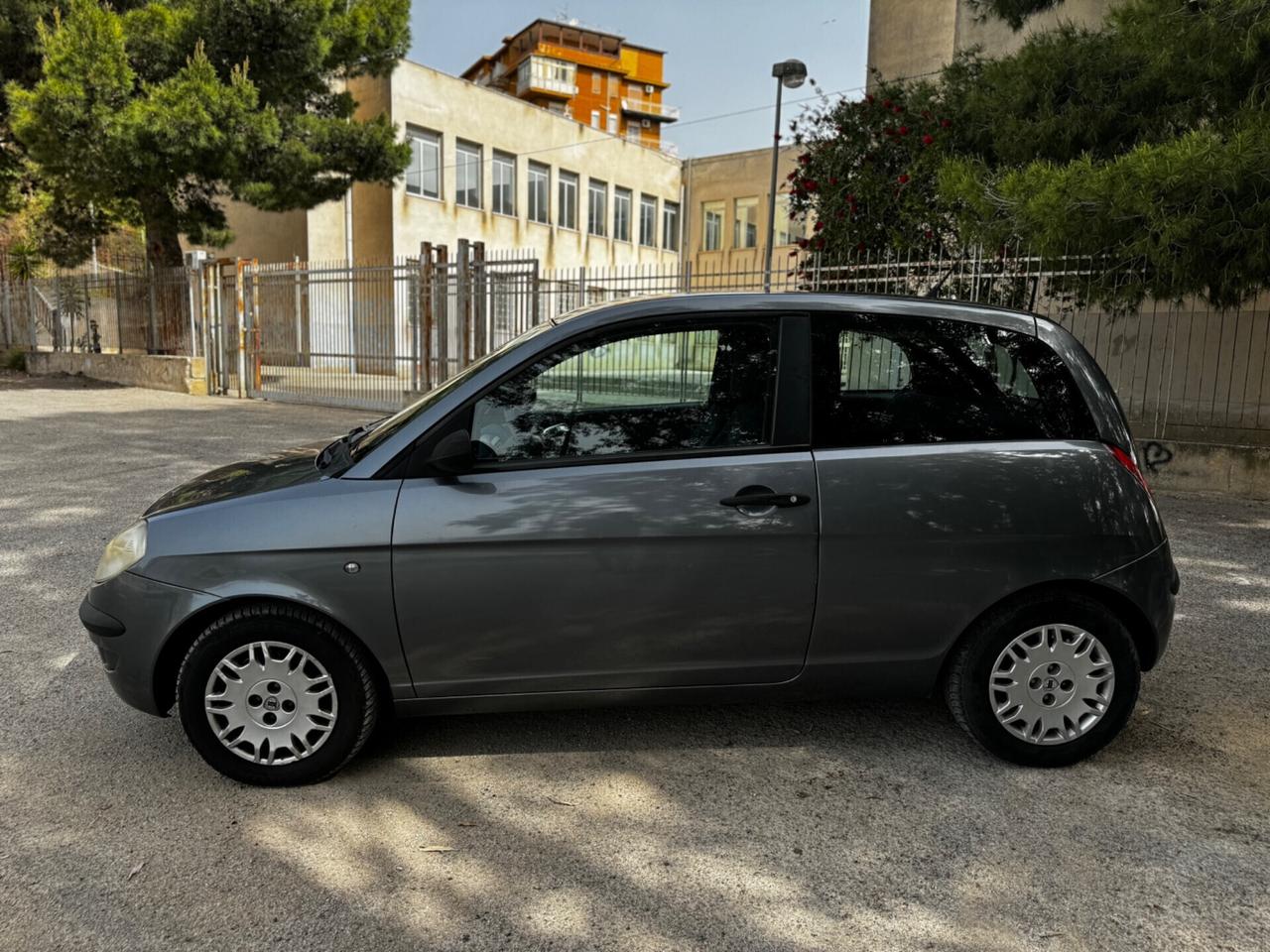 Lancia Ypsilon 1.2 Argento