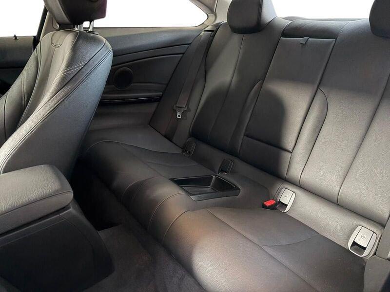 BMW Serie 4 Coupé 440i xDrive aut. Coupé Sport