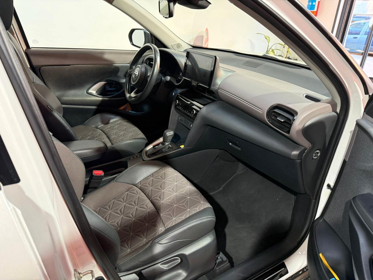 Toyota Yaris Cross 1.5 Hybrid 5p. E-CVT Lounge