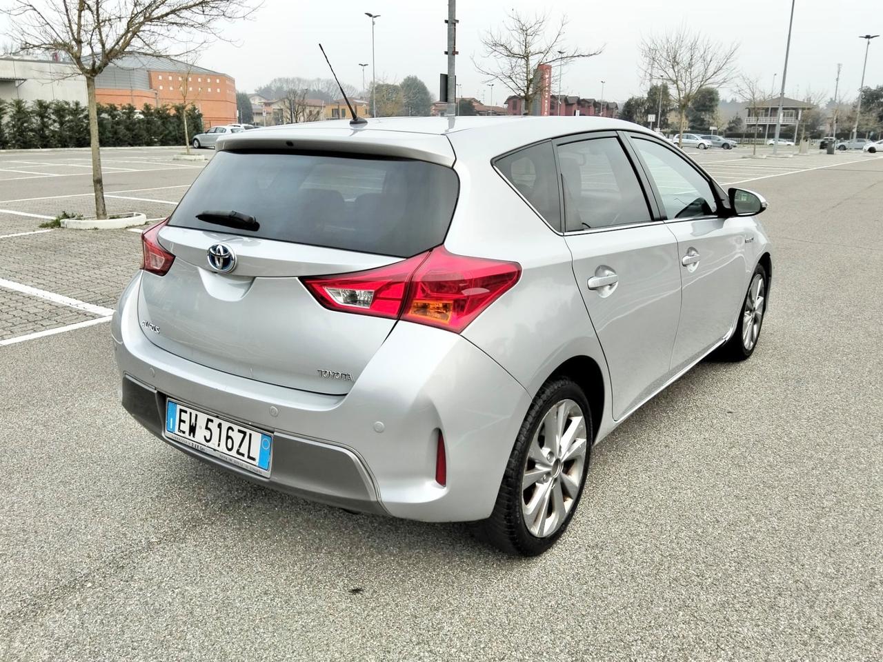 Toyota Auris 1.8 Hybrid 99Cv*Automatic*Navi*Sensori*