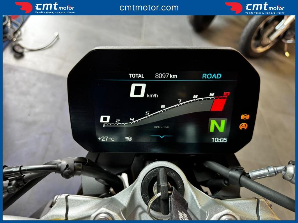 BMW F 900 R - 2023