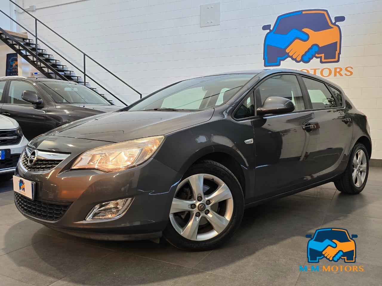 Opel Astra 5 Porte Astra 5p 1.7 cdti Cosmo 110cv