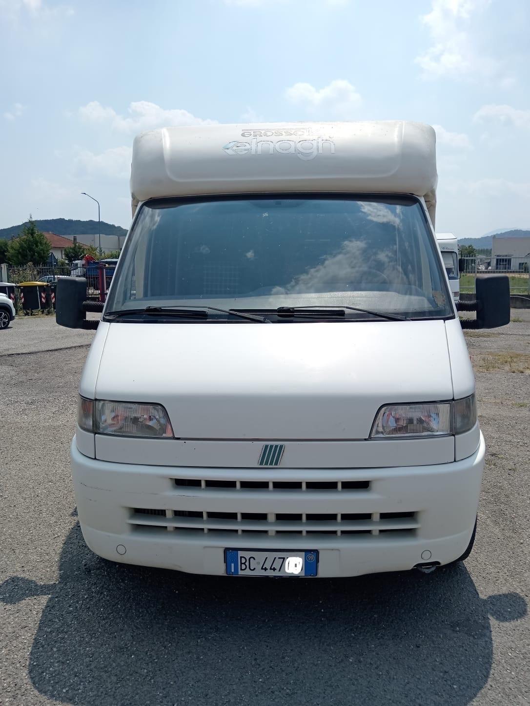 Elnagh SLEEK del 99 SEMINTEGRALE in saldo