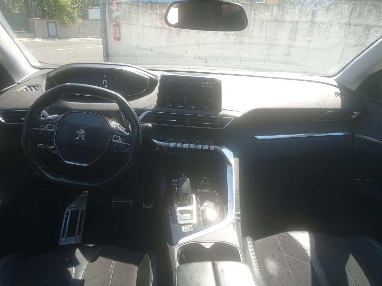 Peugeot 3008 BlueHDi 130 S&S EAT8 Crossway-2020
