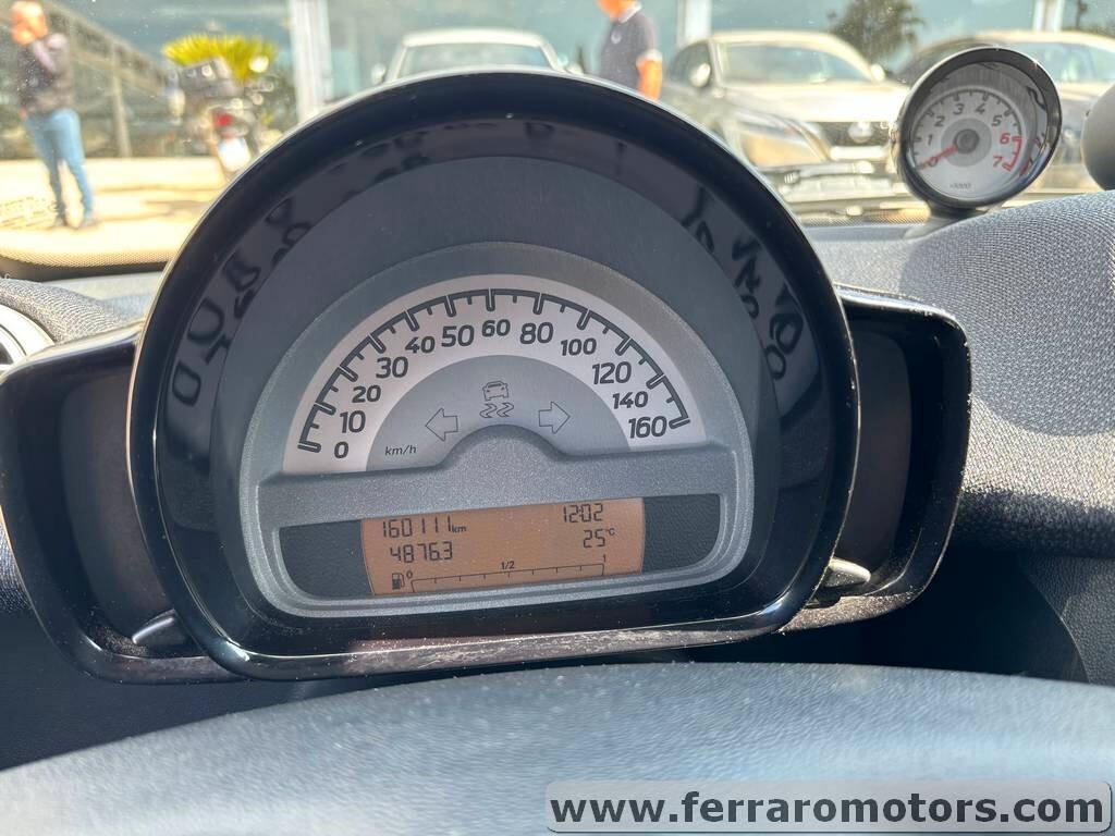Smart ForTwo 1000 52 kW MHD coupé pure Tua a soli 60 Euro al mese-2012
