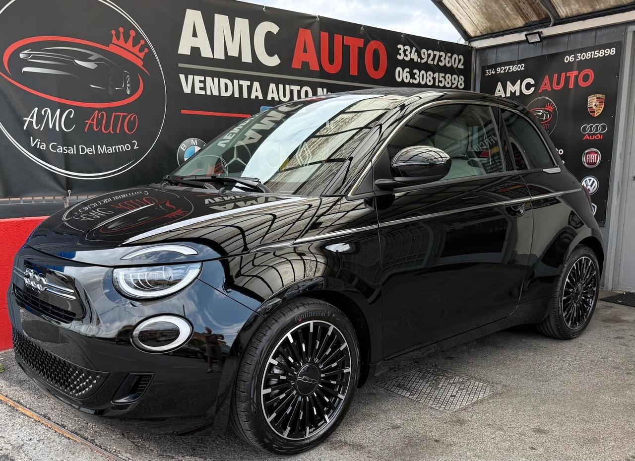 Fiat 500 Cabrio Hybrid La Prima