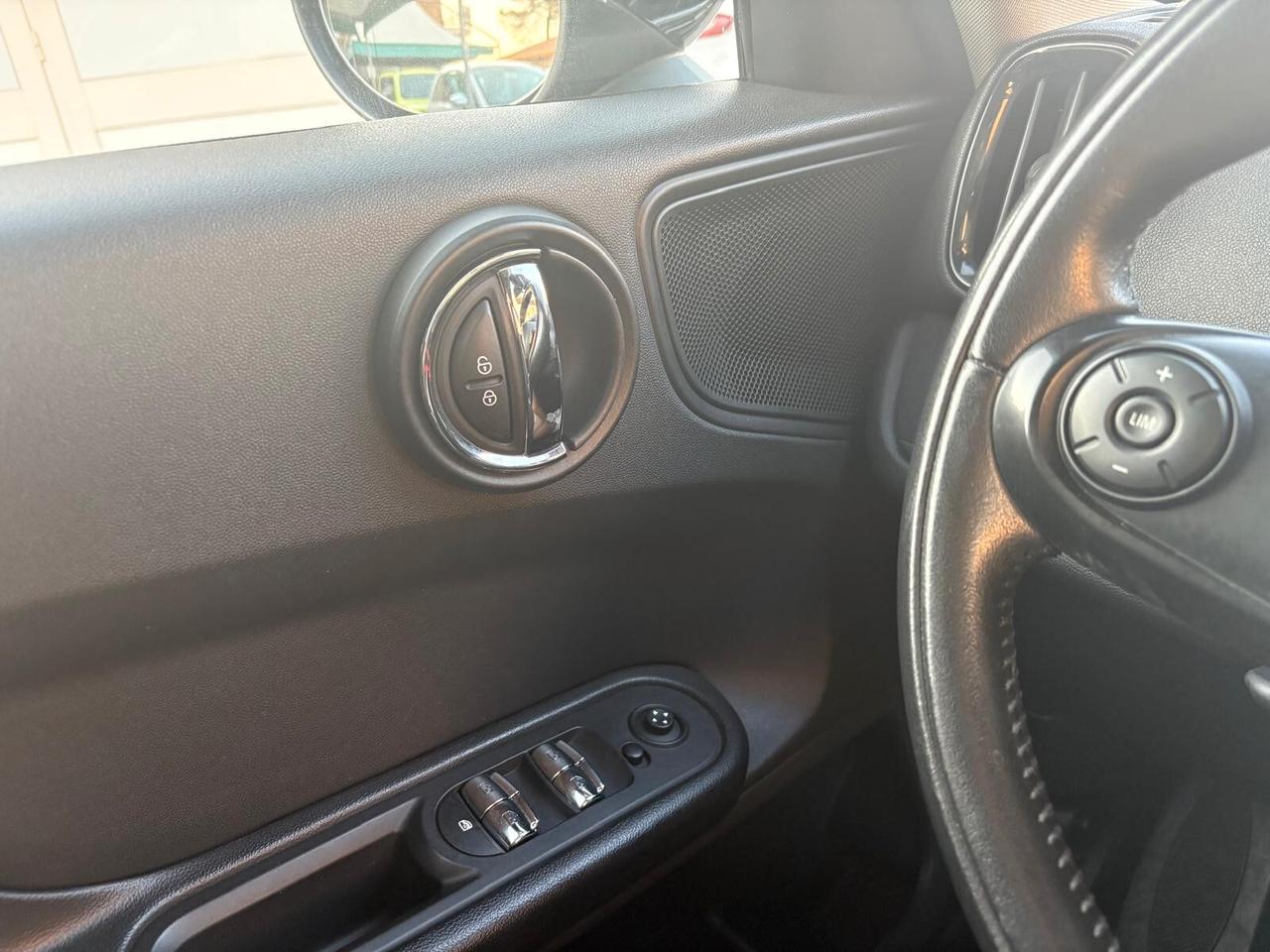 Mini One D Countryman 1.5 Baker Street 116cv AUT.