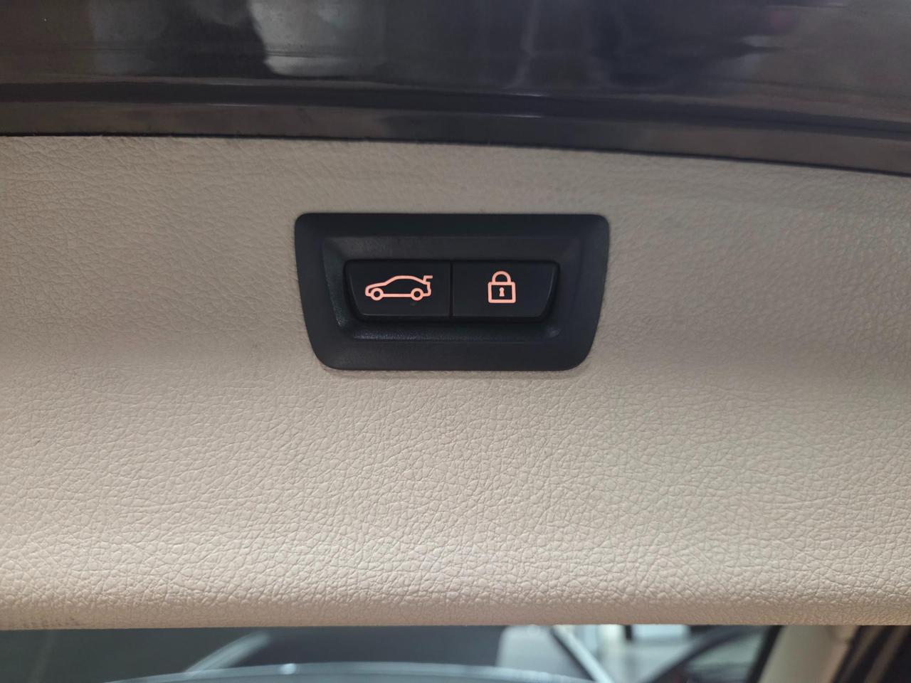 BMW Serie 3 Touring 318d Touring Business auto