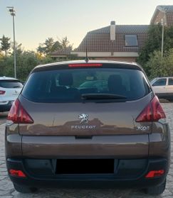 Peugeot 3008 1.6 HDi 115CV Business