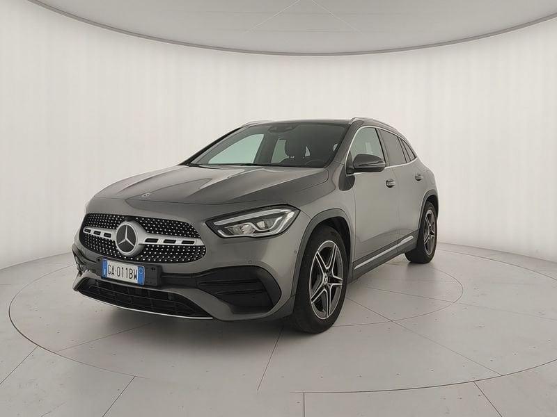 Mercedes-Benz GLA GLA 200 d Automatic 4Matic Premium!NAVI!LED!