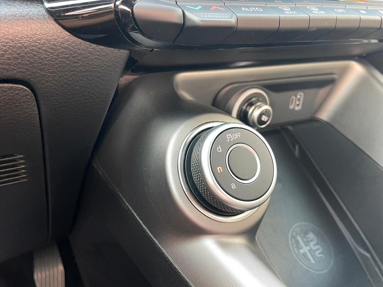 Alfa Romeo Tonale 1.5 160 CV MHEV TCT7 Veloce